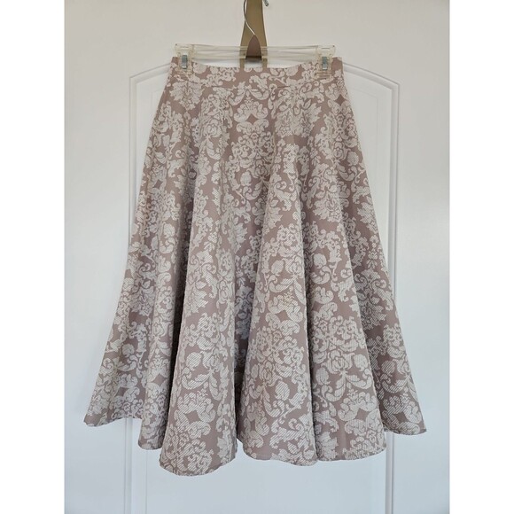 Closet. London Damask Taupe & Cream A-line Skirt - Picture 1 of 10